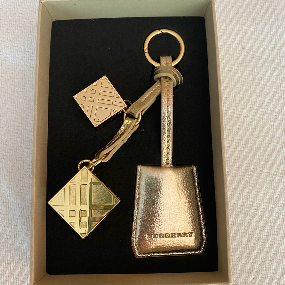 Unique Burberry charm / keychain with lip gloss